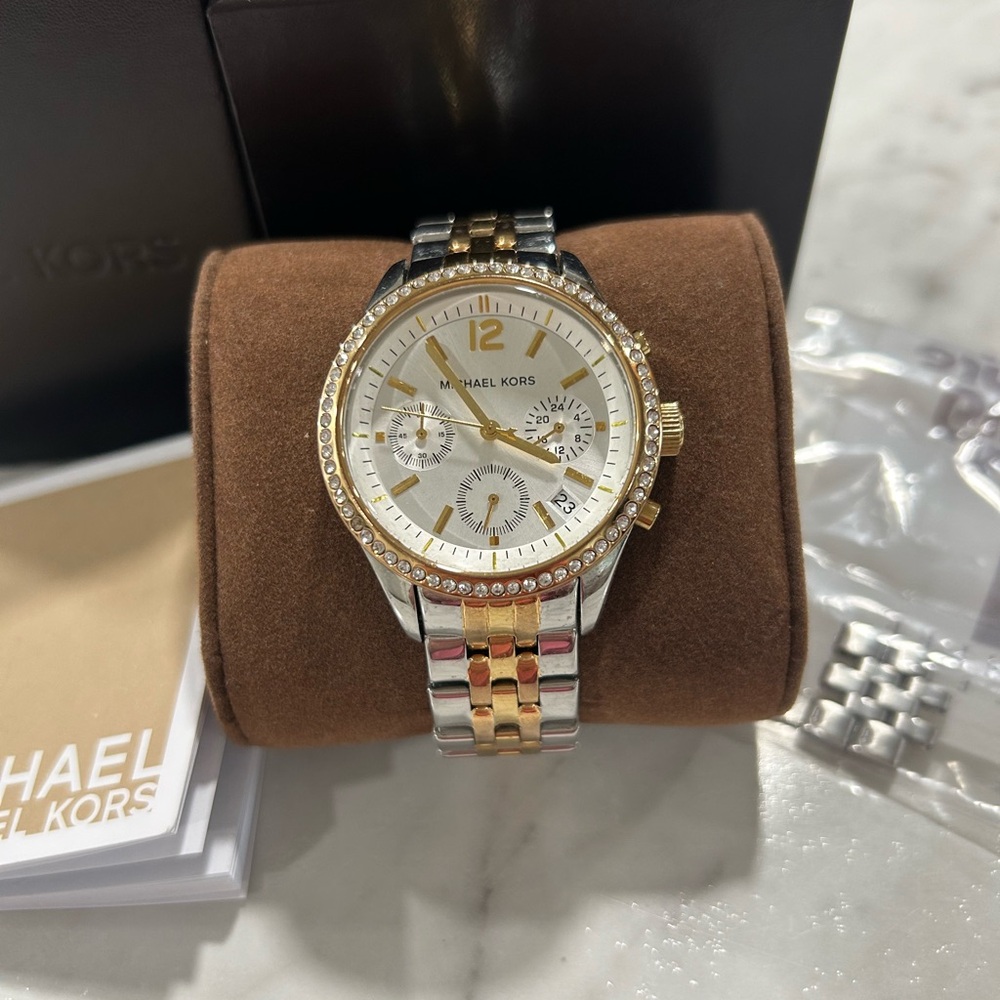 Michael Kors Watch VX3J